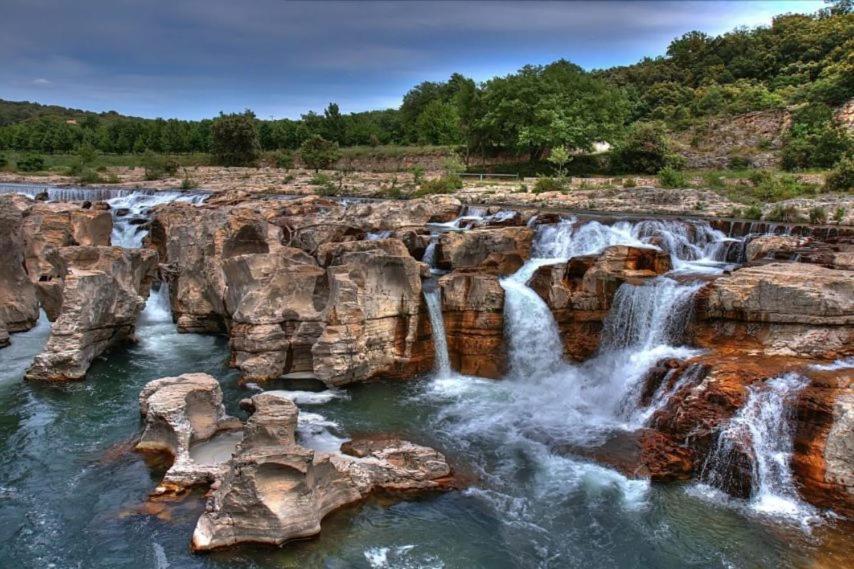 Gite Des Oliviers La Roque-sur-Cèze Kültér fotó